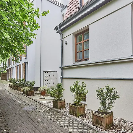 - Stil 1 Lägenhet